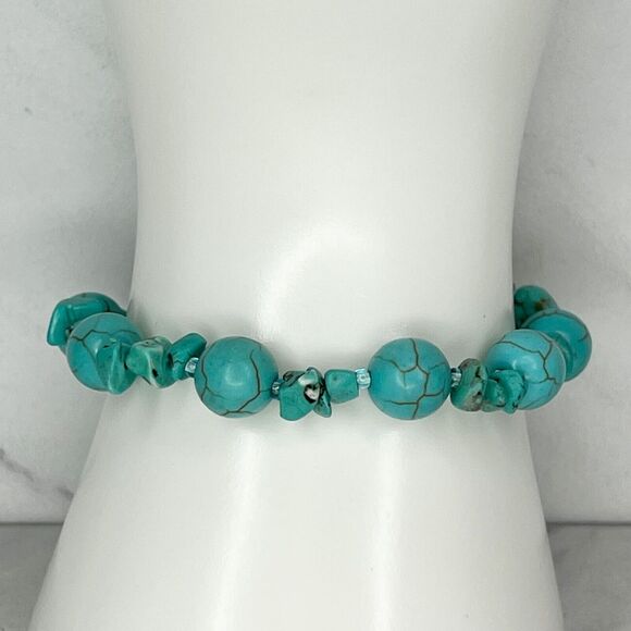 Faux Turquoise Beaded Stretch Bracelet - Picture 6 of 8